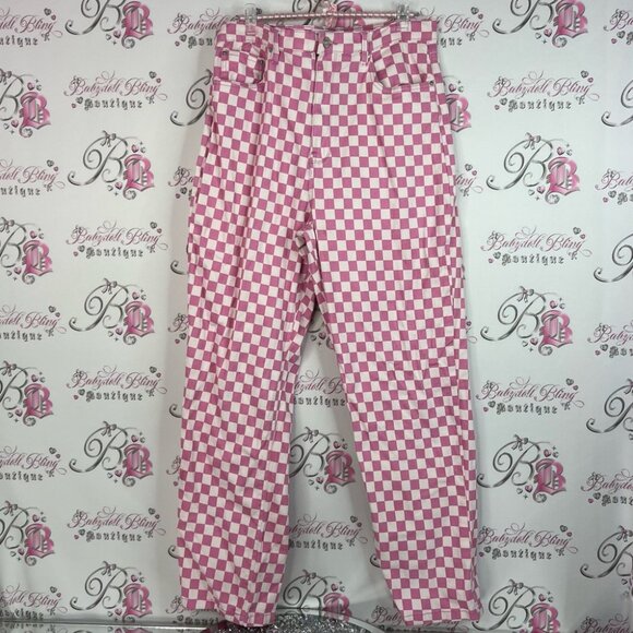 Ardene pants checkered plaid squares straight Pink and White Checkered Pants - Picture 1 of 11